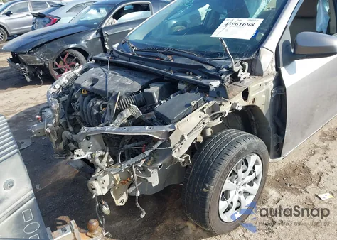 2016 Toyota Corolla Le из США, поврежденный, VIN 5YFBURHE6GP373450